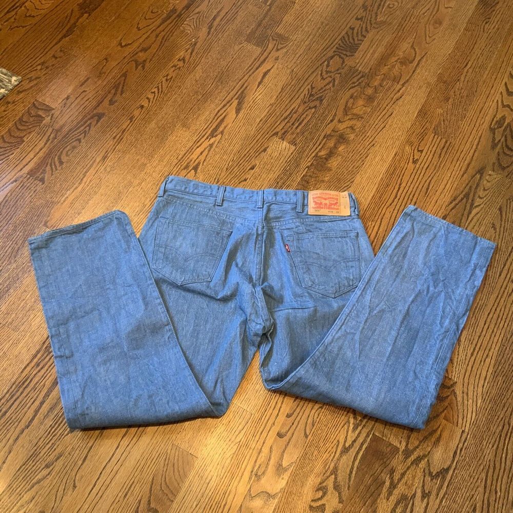 Levi's 501 Button‎ Fly Light Blue White Oak Cone Denim Jeans Men's Size 38×30